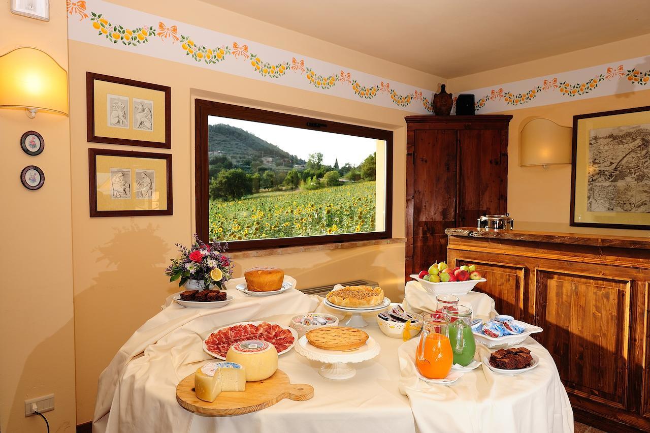Borgo Mandoleto - Country Resort & Spa Solomeo Esterno foto