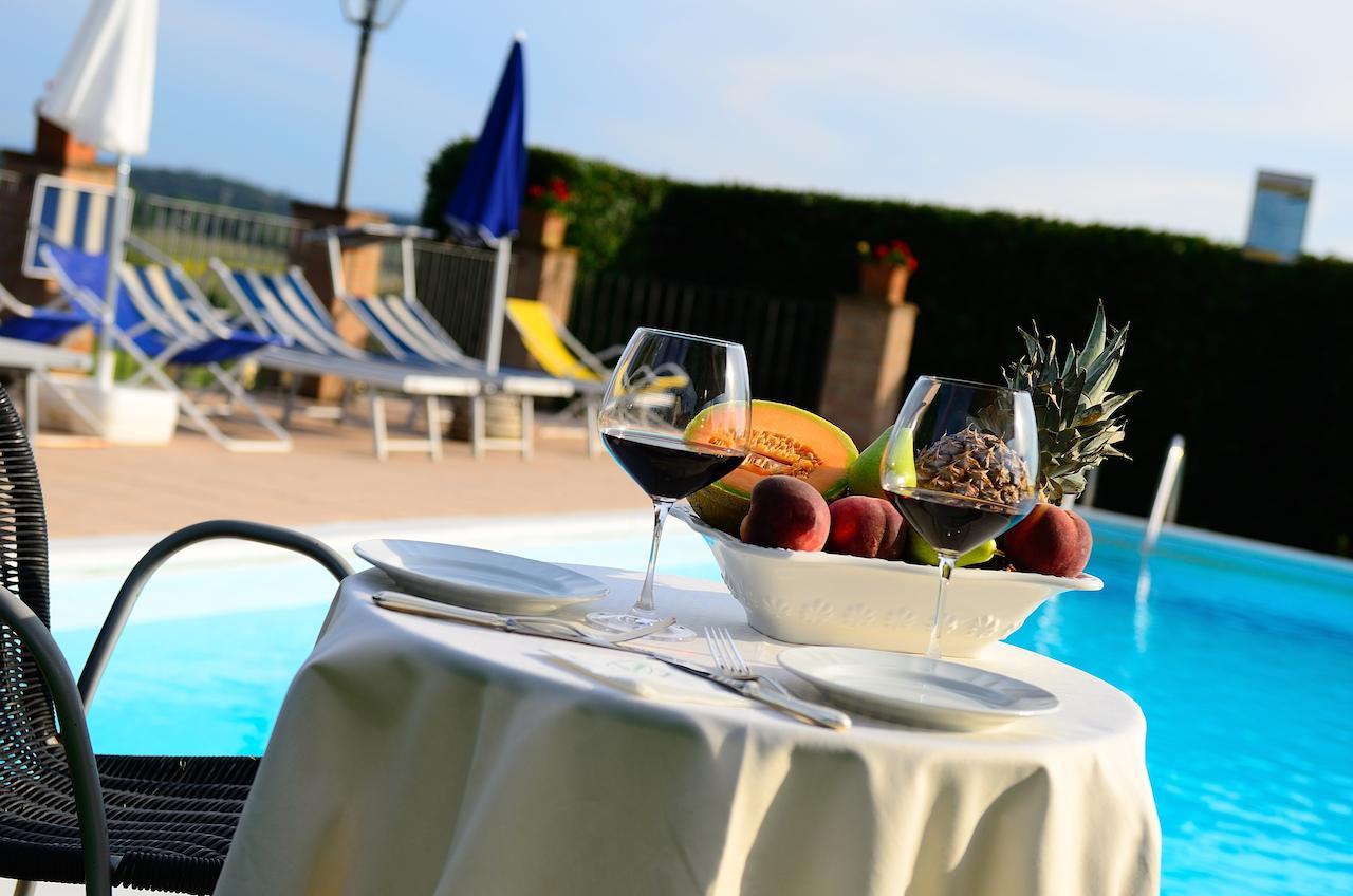 Borgo Mandoleto - Country Resort & Spa Solomeo Esterno foto