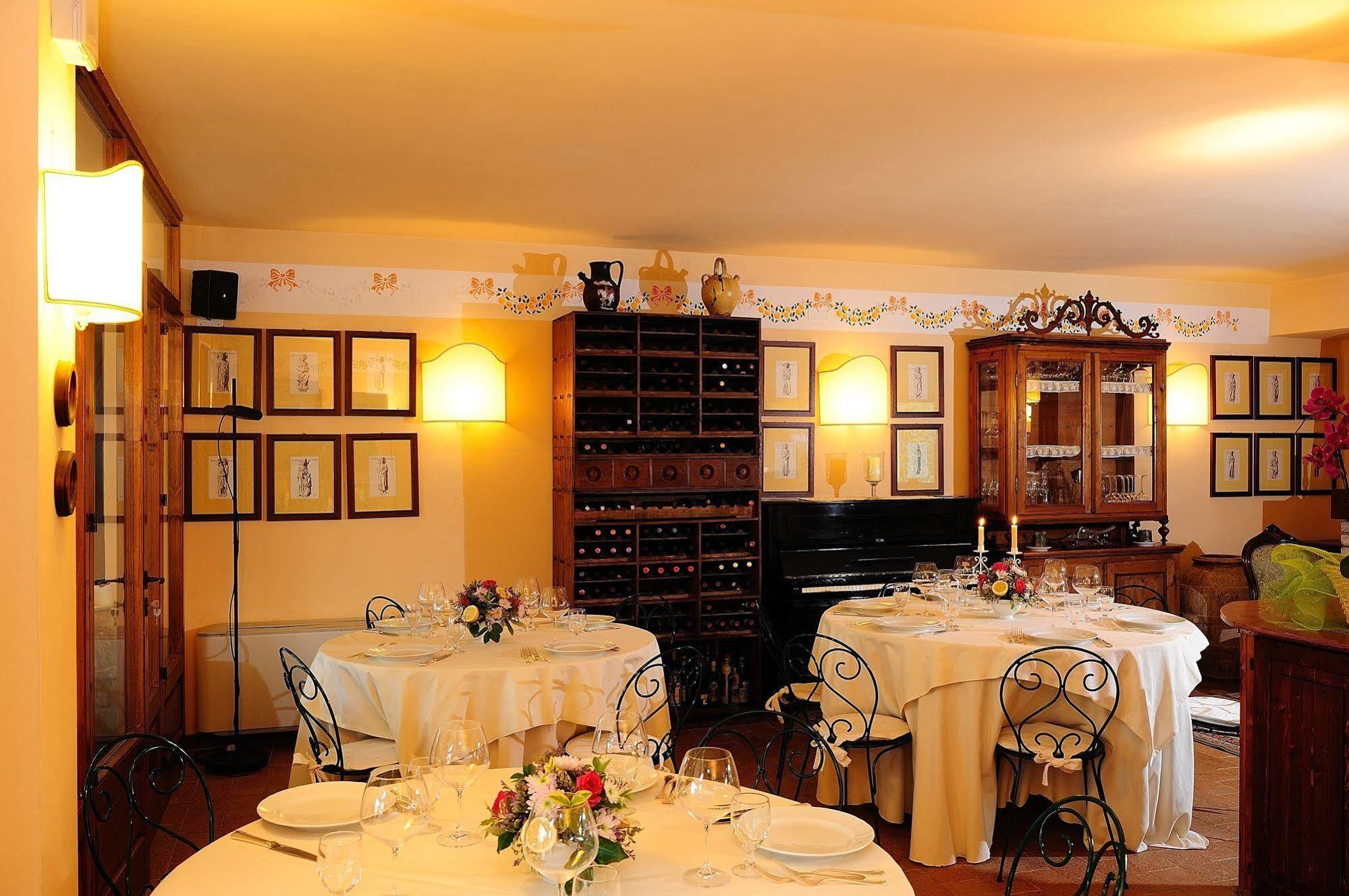 Borgo Mandoleto - Country Resort & Spa Solomeo Esterno foto